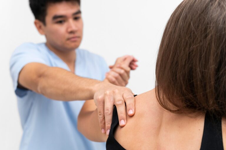 Read more about the article ROTATOR CUFF INJURIES